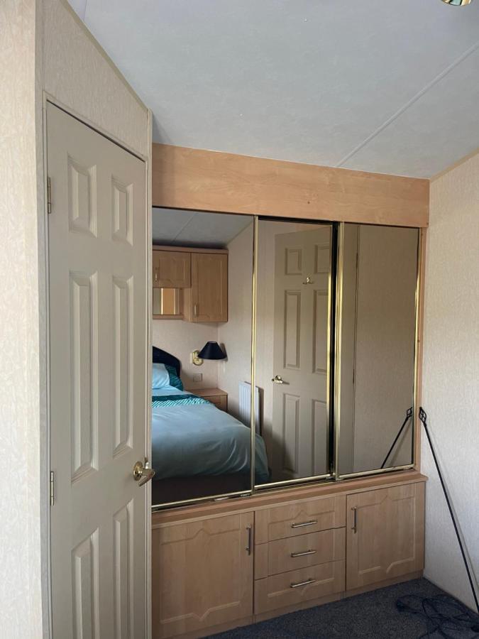 Immaculate 2-Bed Static Caravan At Monrieth Ньютон Стюарт Экстерьер фото