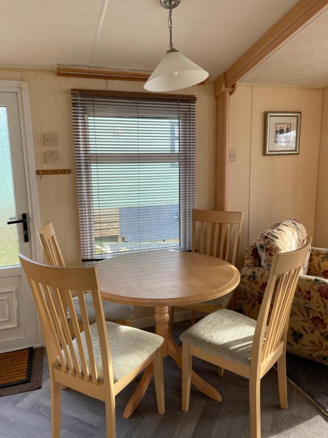 Immaculate 2-Bed Static Caravan At Monrieth Ньютон Стюарт Экстерьер фото